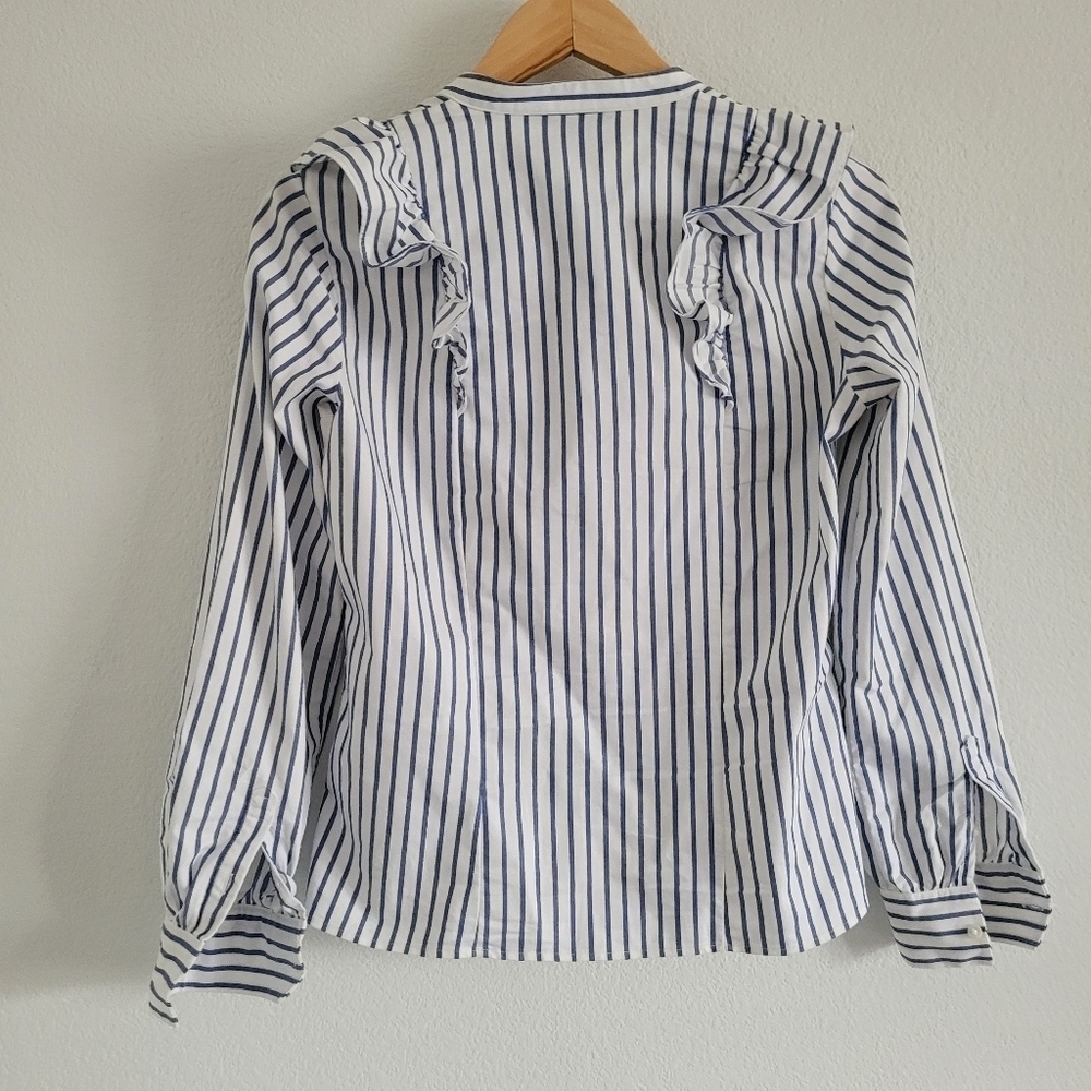 Banna Republic stripped ruffle collared button down top - Picture 10 of 11